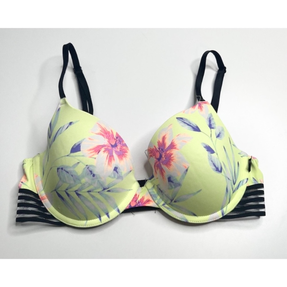 VS Pink Wear Everywhere Wire Lightly-Lined T-shirt Push-Up Bra‎ 32DD